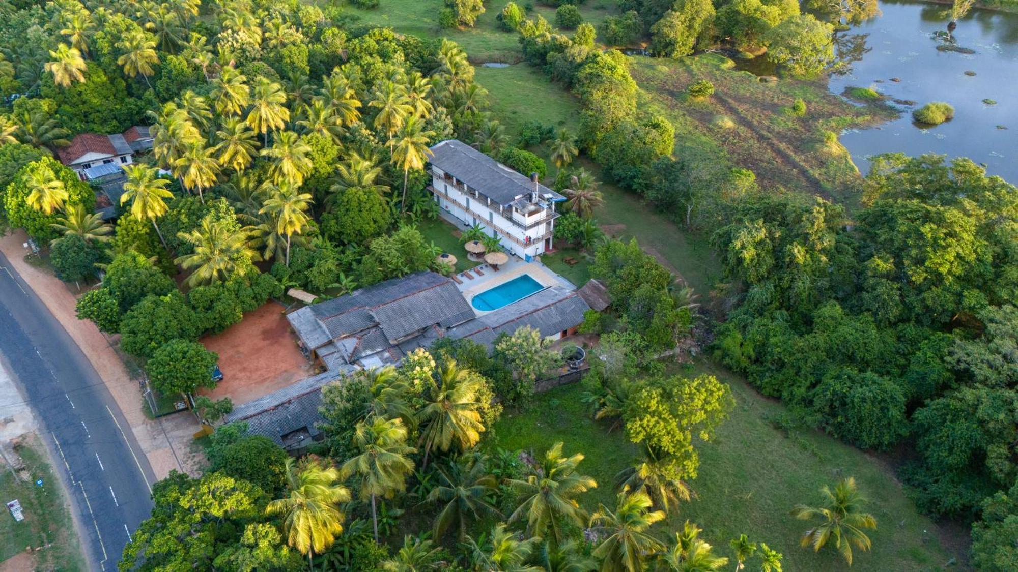 Ayurvedic Lanka Wellness Hotel Moragaswewa Екстериор снимка